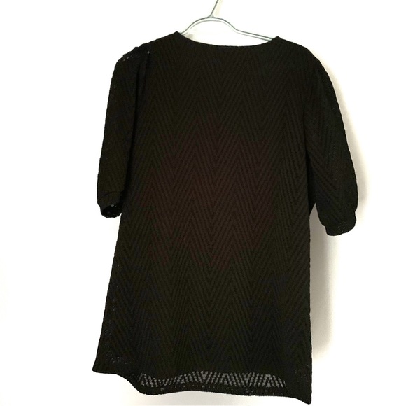 Lily Morgan Black Ruffle Top Size 1X - Picture 3 of 7